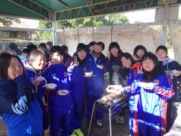 三重高女子サッカー部6